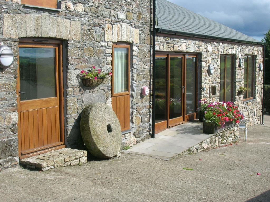 Polhilsa Farm Bed & Breakfast Callington Bilik gambar
